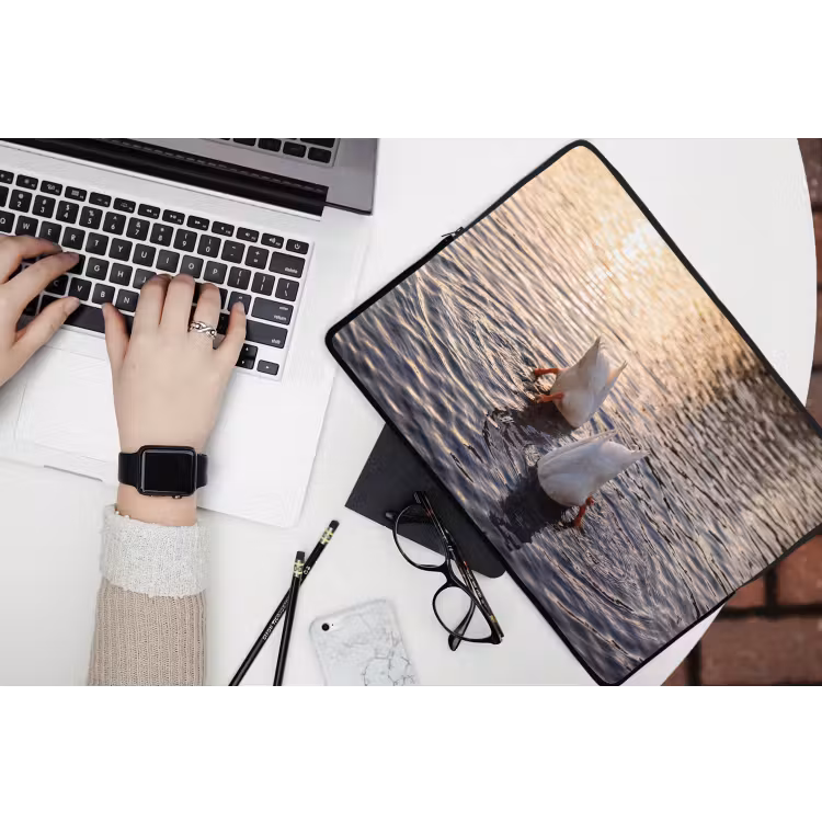 Eenden - Water - Natuur laptophoes neopreen klein -bureau