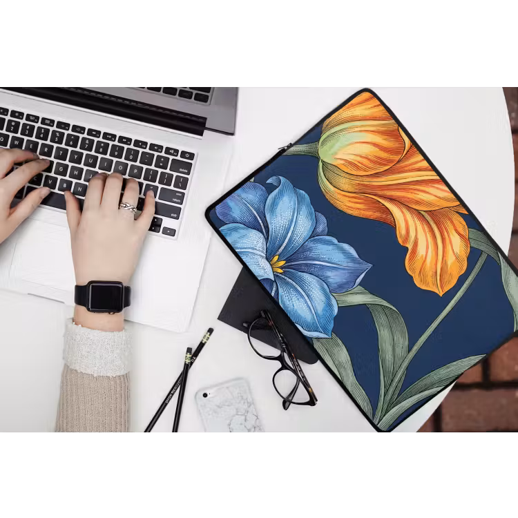 Laptop Sleeve - Flowers - Botanical - Pattern - Bloemen - Botanisch - Patroon laptophoes neopreen klein