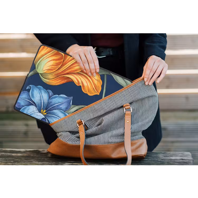 Laptop Sleeve - Flowers - Botanical - Pattern - Bloemen - Botanisch - Patroon laptophoes neopreen klein