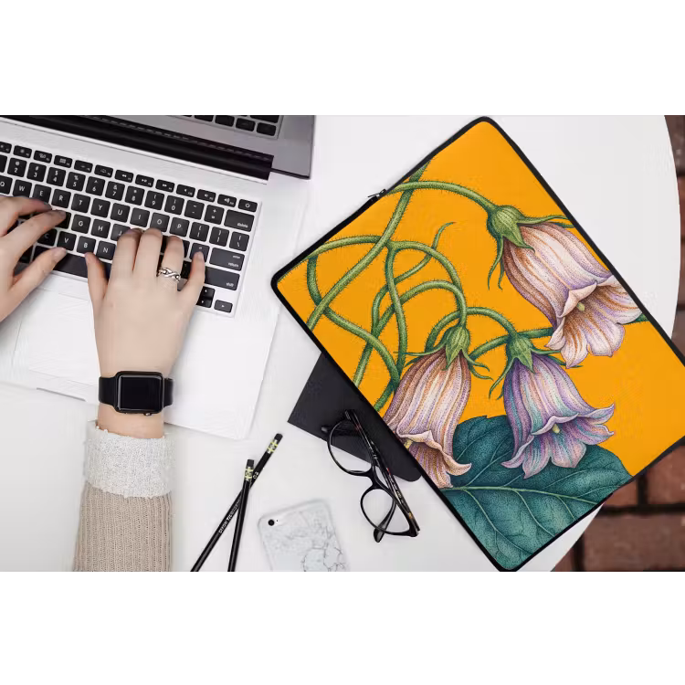 Laptop Sleeve - Flowers - Botanical - Yellow - Bloemen - Botanisch - Geel laptophoes neopreen klein