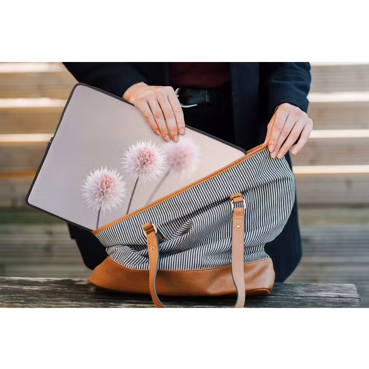 Bloemen - Bollen - Roze laptophoes neopreen klein -tas