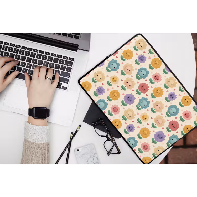 Bloemen - Hartjes - Kleurrijk laptophoes neopreen klein 279 -bureau