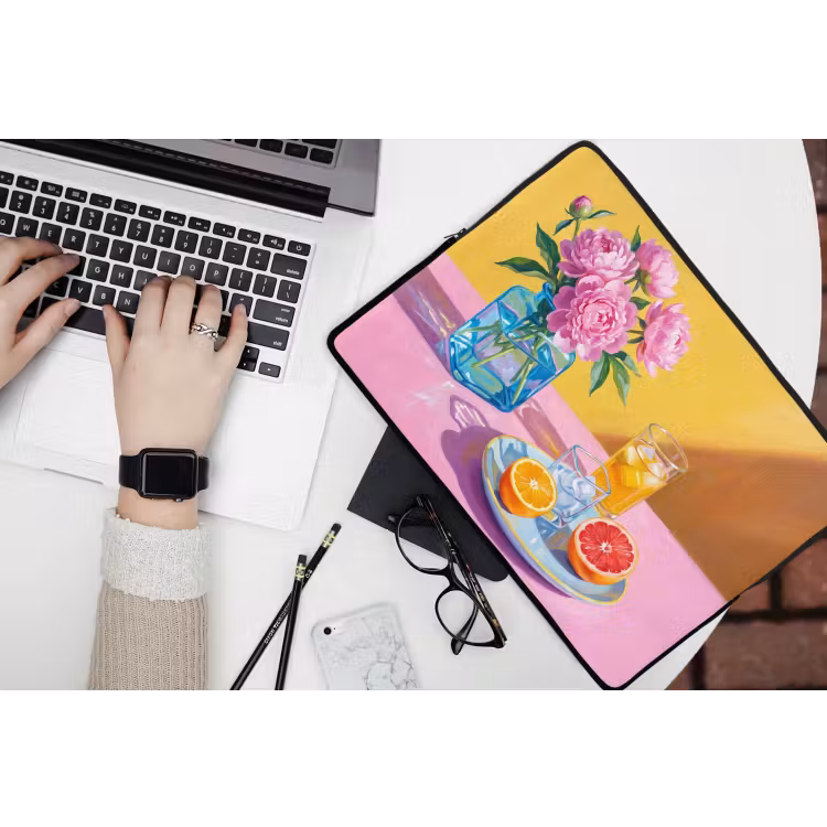 Laptop Sleeve - Flowers - Pink - Modern - Bloemen - Roze - Modern laptophoes neopreen klein