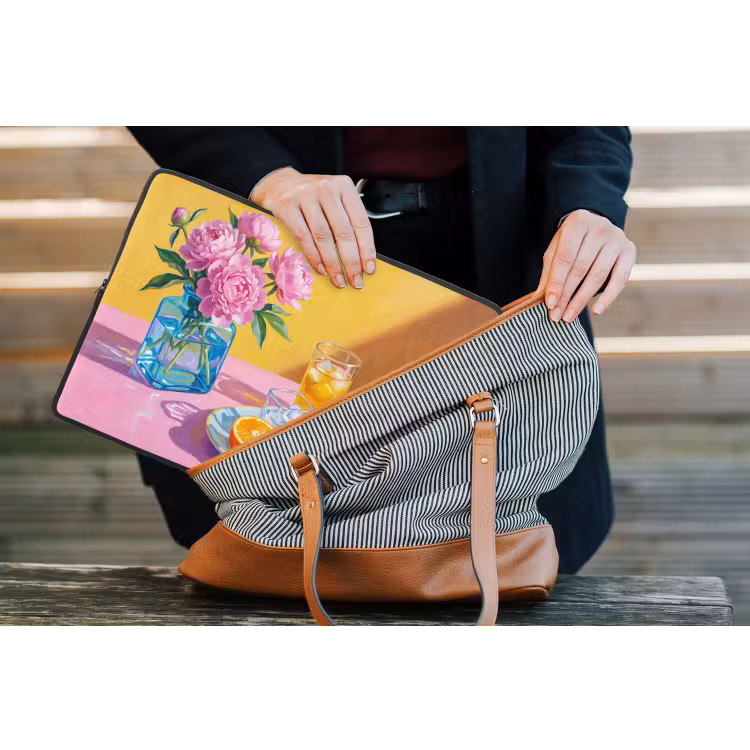 Laptop Sleeve - Flowers - Pink - Modern - Bloemen - Roze - Modern laptophoes neopreen klein
