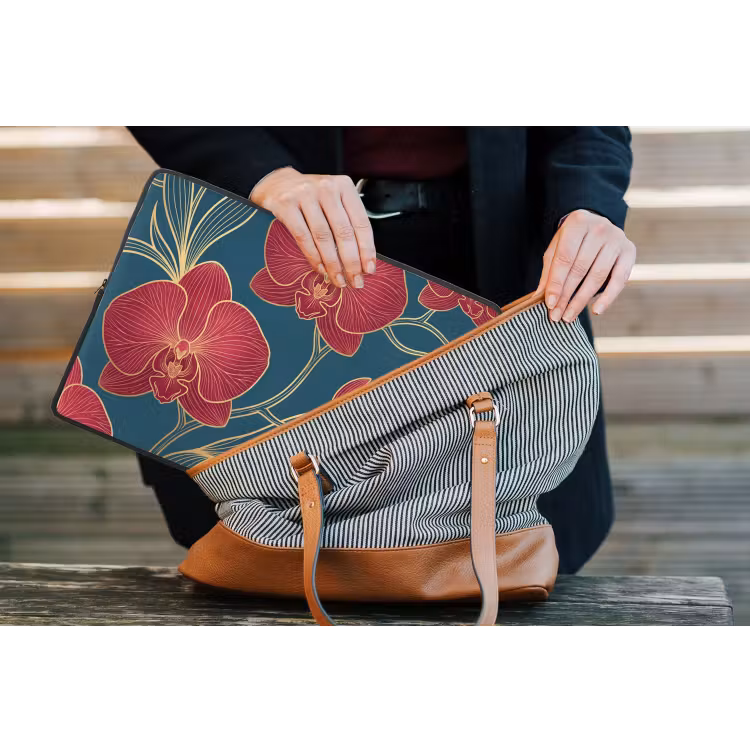 Laptop Sleeve - Flowers - Red - Gold - Bloemen - Rood - Goud laptophoes neopreen klein