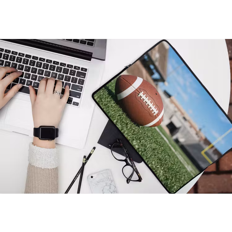 Football - Veld - Stadion - Sport laptophoes neopreen klein -bureau