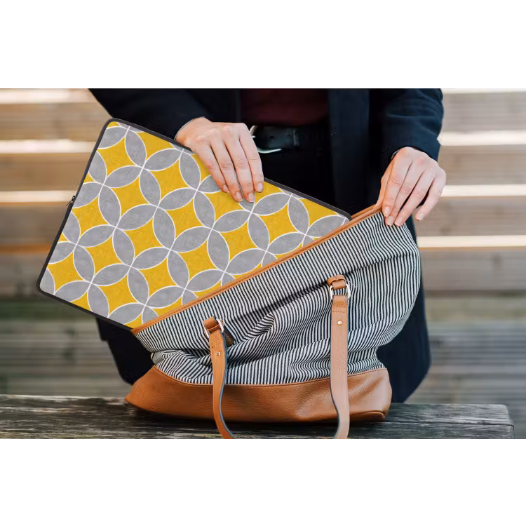 Geometrisch - Cirkels - Textuur - Grijs - Geel laptophoes neopreen klein 279 -tas