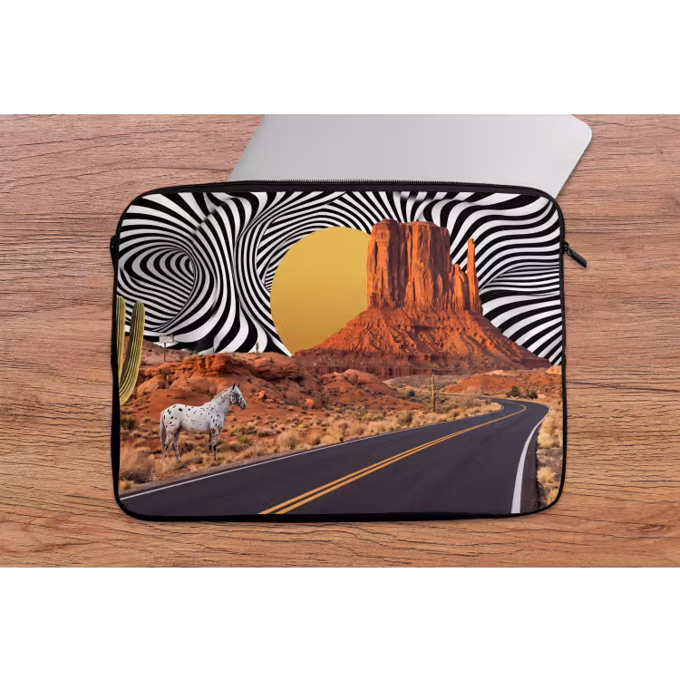 Laptop Sleeve - Horse - Desert - Nature - Paard - Woestijn - Natuur laptophoes neopreen klein