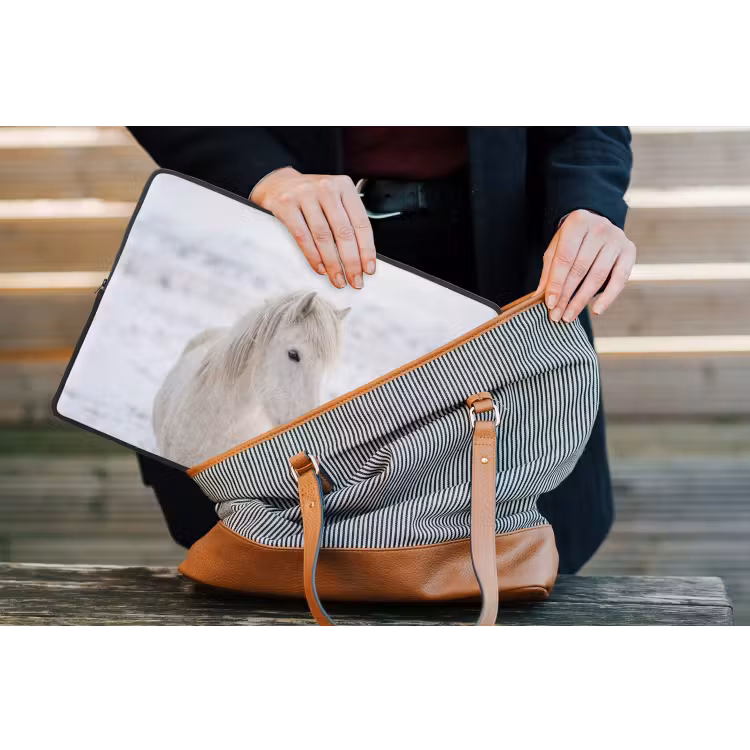 Paard - Kop - Winter - Dieren - Wit laptophoes neopreen klein -tas