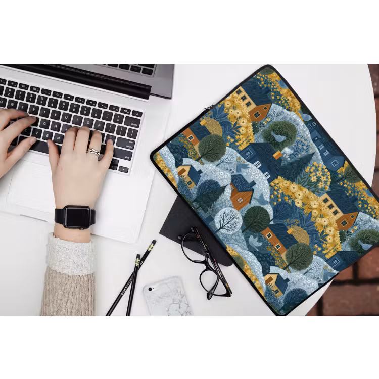 Huisjes - Bloemen - Patroon - Geel - Blauw laptophoes neopreen klein 279 -bureau