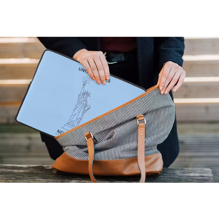 Monument - Vrijheidsbeeld - New York - Minimalistisch - Blauw laptophoes neopreen klein -tas