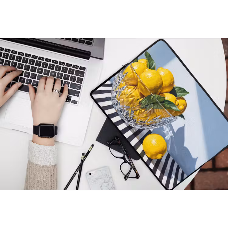 Laptop Sleeve - Lemons - Fruit - Yellow - Citroenen - Fruit - Geel laptophoes neopreen klein