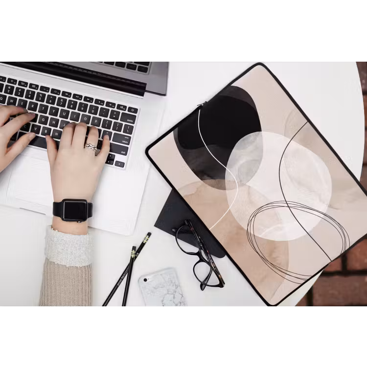 Laptop Sleeve - Lines - Wavy - Art - Lijnen - Golvend - Kunst laptophoes neopreen klein