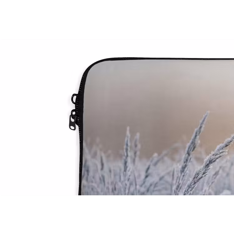Rijp - Gras - Kristallen - Winter - Minimalistisch laptophoes neopreen klein -detail