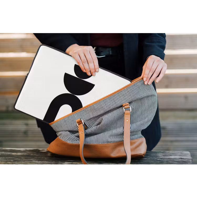 Laptop Sleeve - Minimalist - Art - White - Minimalistisch - Kunst - Wit laptophoes neopreen klein