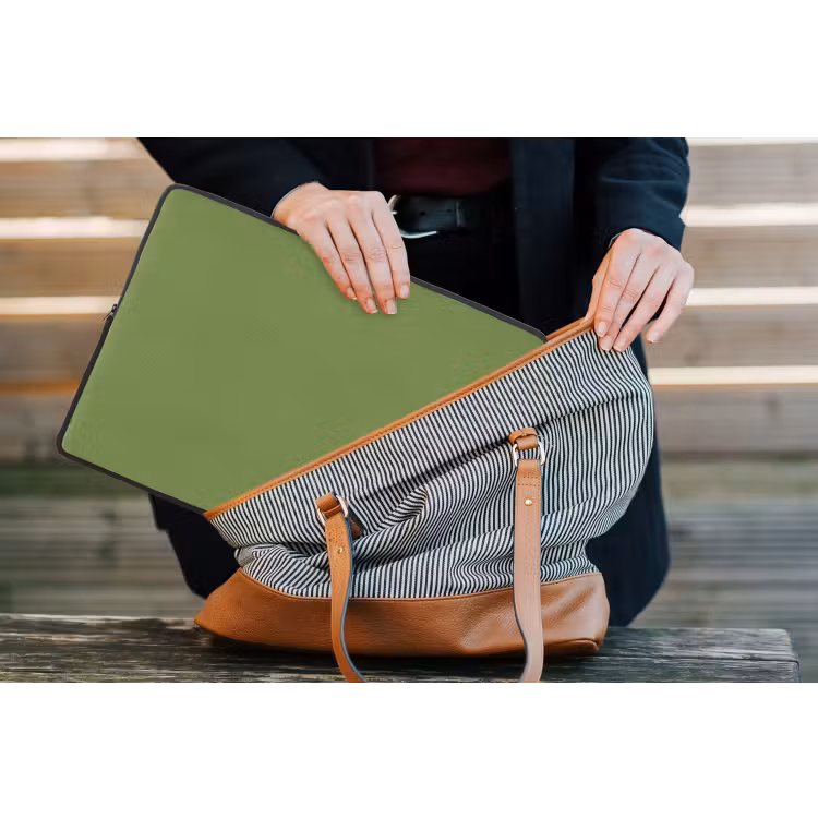 Moss - Green - Groen laptophoes neopreen klein 279 -tas