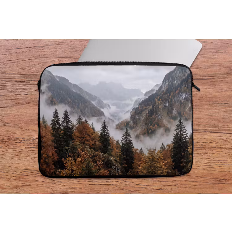 Bergen - Vallei - Mist - Herfst - Natuur laptophoes neopreen klein -tafel