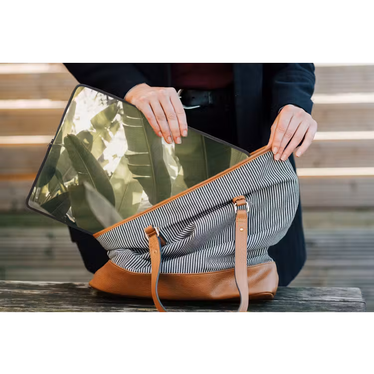 Natuur - Bladeren - Groen - Tropisch - Detail laptophoes neopreen klein -tas