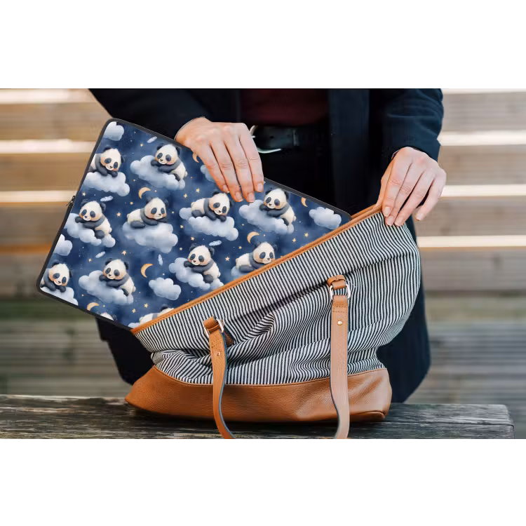 Panda's - Slapen - Blauw laptophoes neopreen klein 279 -tas