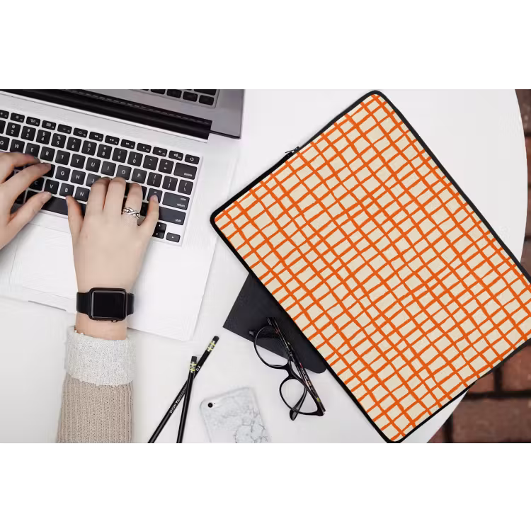 Patroon - Lijnen - Oranje laptophoes neopreen klein 279 -bureau