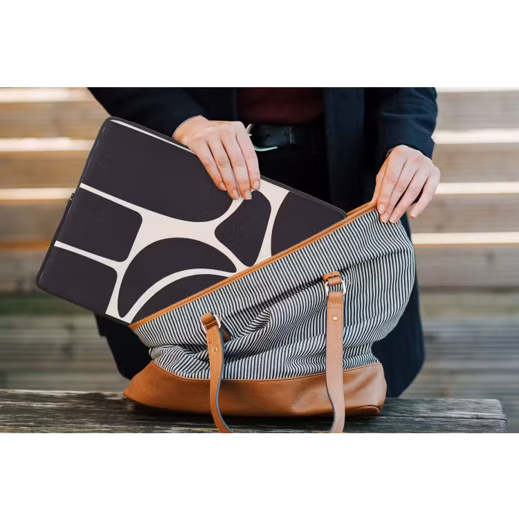 Laptop Sleeve - Pattern - Organic - Black - Patroon - Organisch - Zwart laptophoes neopreen klein