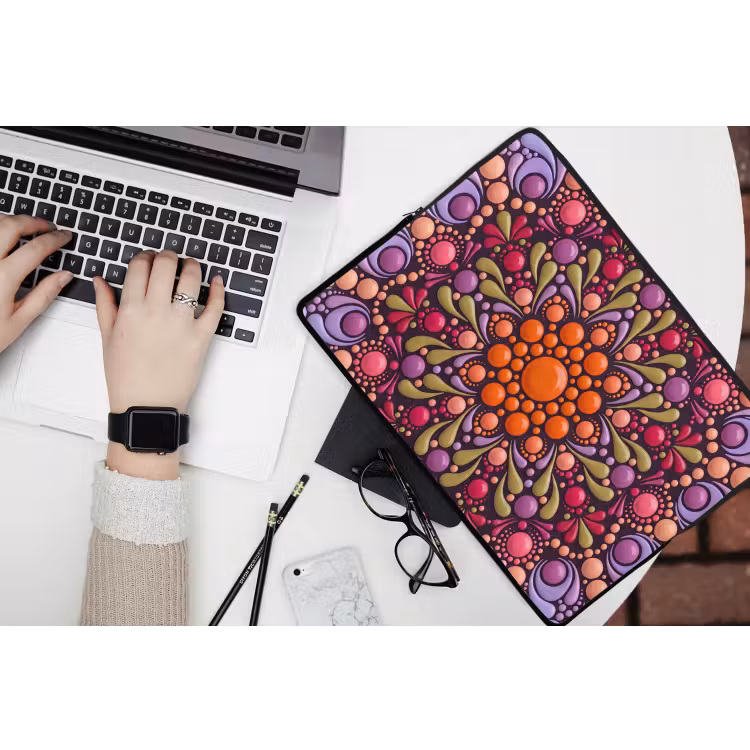 Patroon - Stippen - Abstract - Modern - Kleurrijk laptophoes neopreen klein -bureau