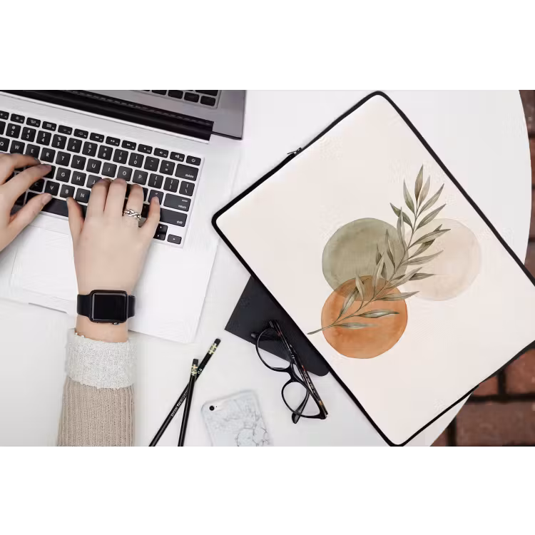 Laptop Sleeve - Plant - Circles - Abstract - Plant - Cirkels - Abstract laptophoes neopreen klein