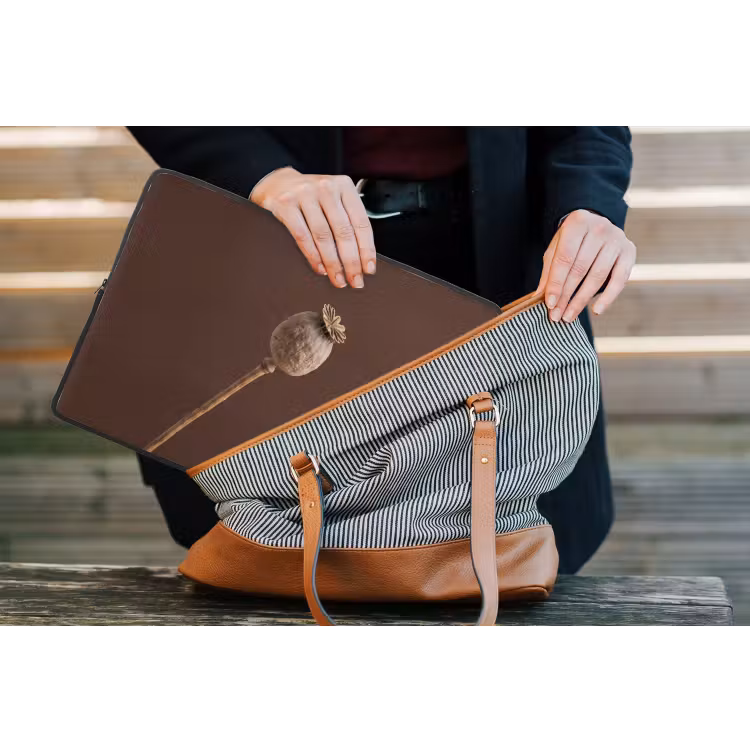 Papaverbol - Droogbloem - Bruin - Minimalistisch laptophoes neopreen klein -tas