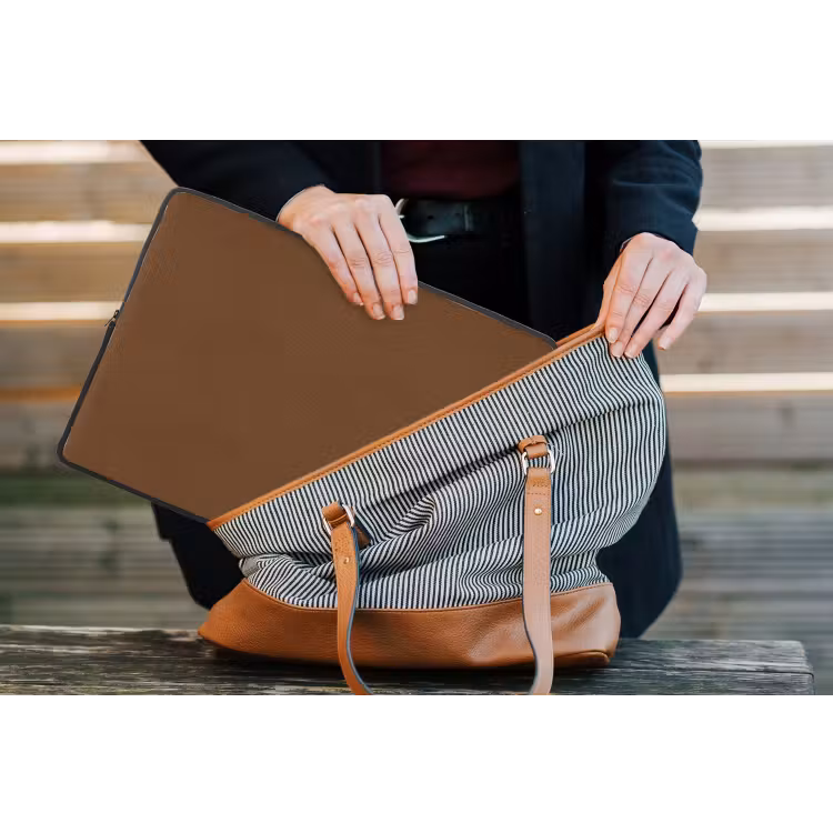 Rich - Espresso - Bruin laptophoes neopreen klein 279 -tas