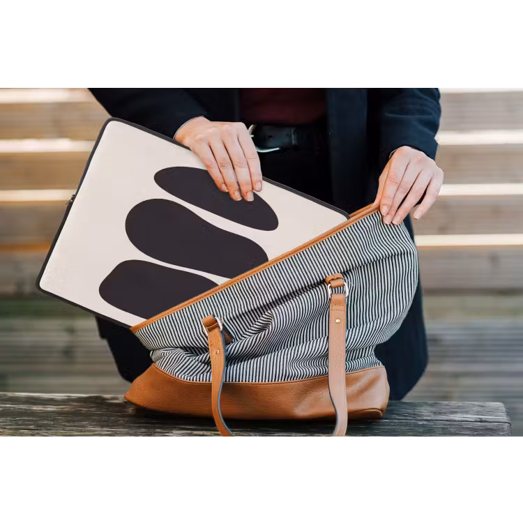 Laptop Sleeve - Shapes - Organic - Black - Vormen - Organisch - Zwart laptophoes neopreen klein