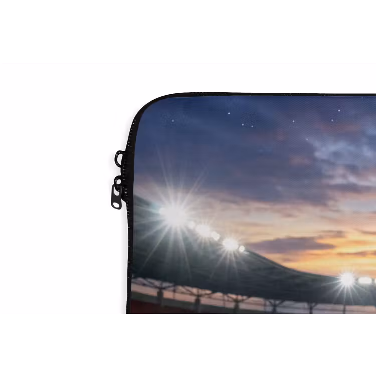 Voetbal - Stadion - Sport - Groen laptophoes neopreen klein -detail