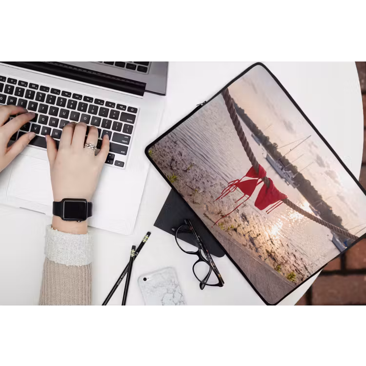 Badkleding - Rood - Zomer - Water - Zonsondergang laptophoes neopreen klein -bureau