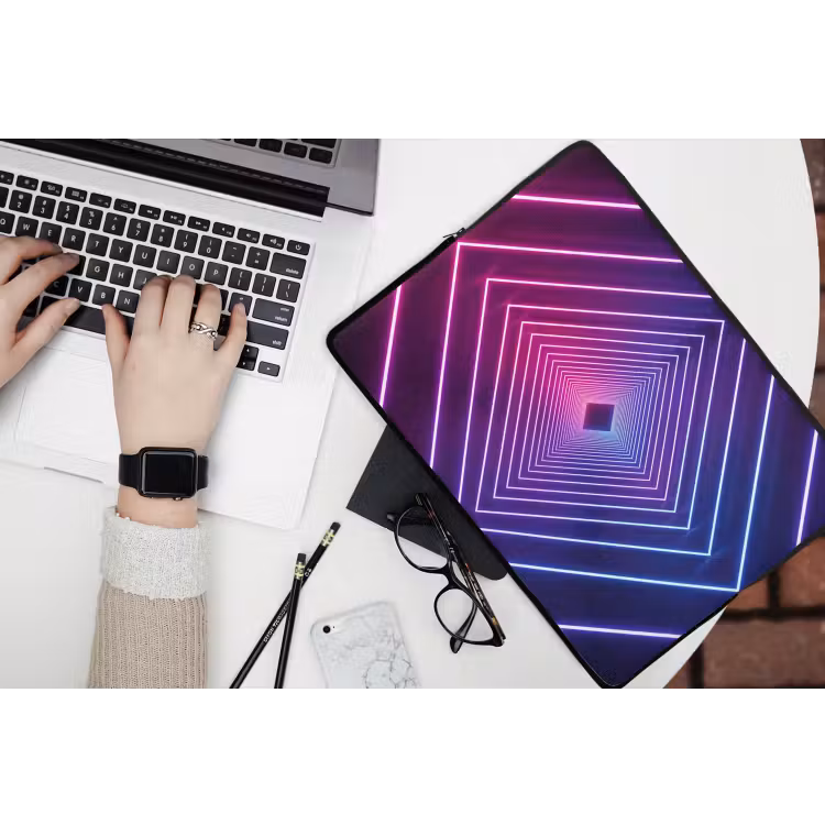 Driedimensionaal - Tunnel - Ruimte laptophoes neopreen klein -bureau