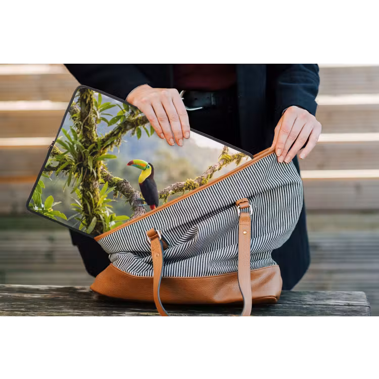 Toekan - Jungle - Natuur - Kleurrijk laptophoes neopreen klein -tas