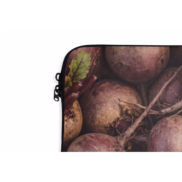 Laptop Sleeve - Vegetables - Red - Natural - Groente - Rood - Natuur laptophoes neopreen klein