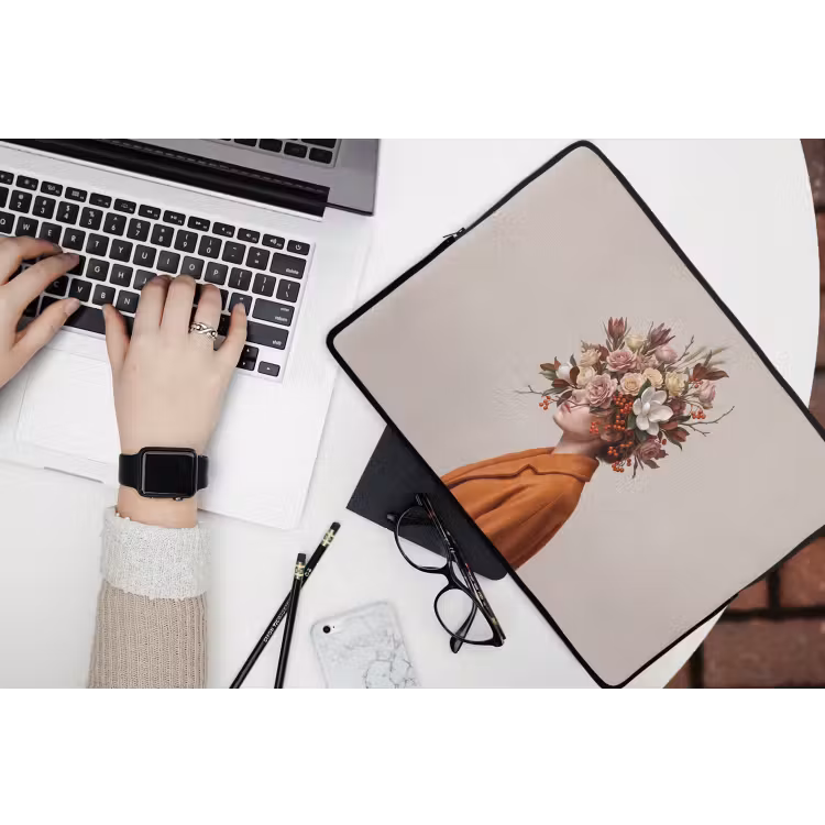 Gezicht - Boeket - Kleurrijk laptophoes neopreen klein -bureau