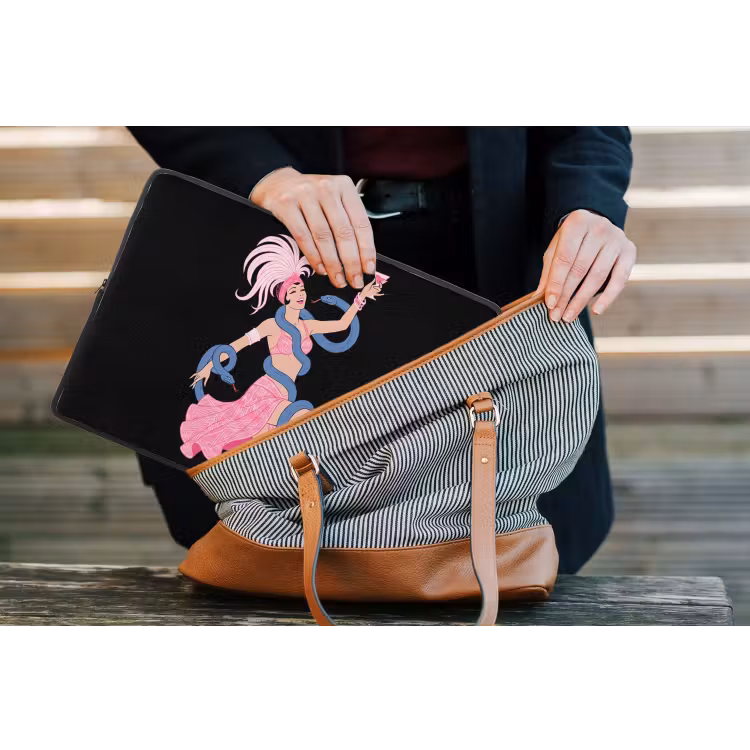Vrouw - Danseres - Slangen - Art Deco - Roze laptophoes neopreen klein -tas