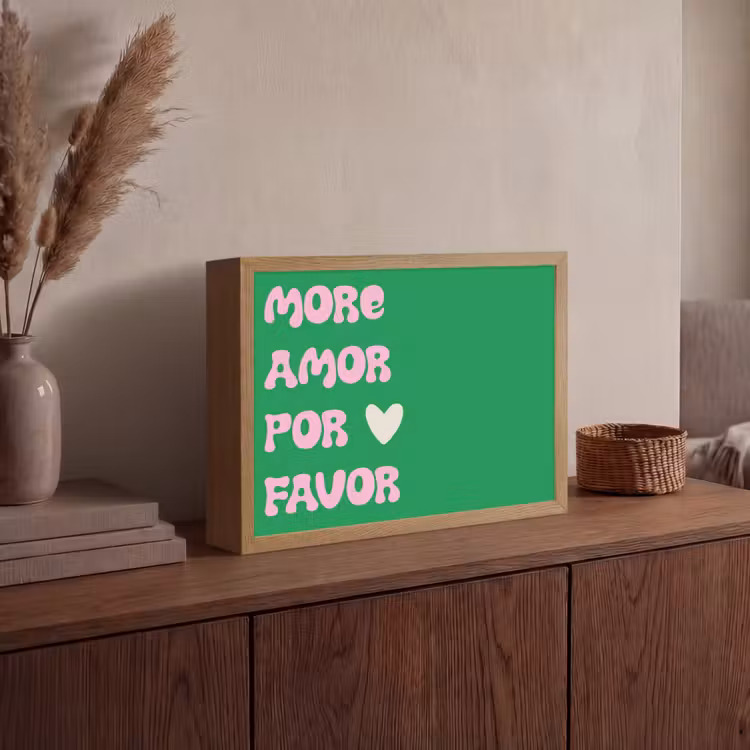 Amor - Valentijn - Groen - Tekst Light Box met batterij (Wandlamp) middel -sfeer2