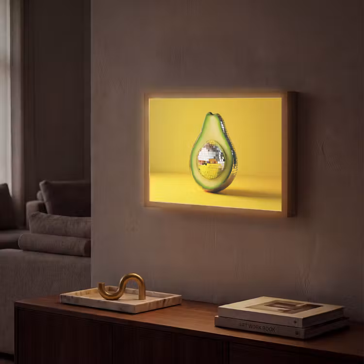 Avocado - Discobal - Geel - Glitter Light Box met batterij (Wandlamp) middel -sfeer1