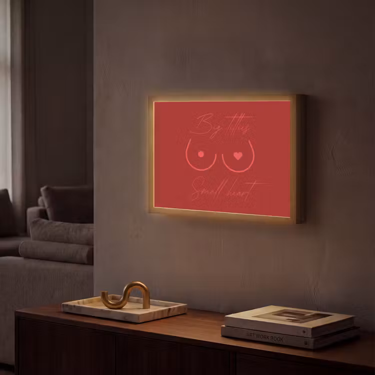 Big titties small heart - Rood - Hart Light Box met batterij (Wandlamp) middel -sfeer1