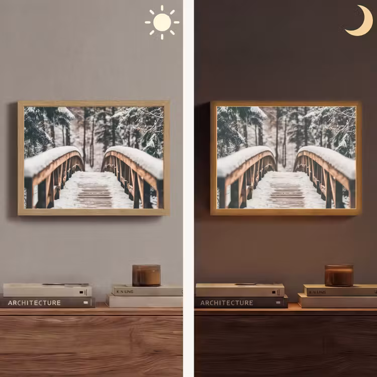 Brug - Winterlandschap - Bos - Natuur - Sneeuw Light Box met batterij (Wandlamp) middel -sfeer3