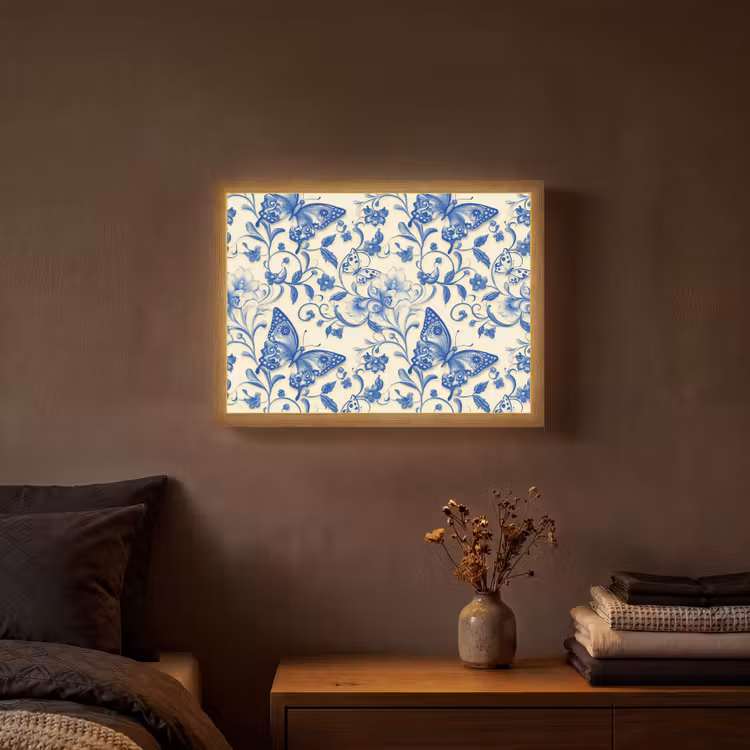 Vlinders - Bloemen - Blauw - Botanisch Light Box met batterij (Wandlamp) middel 907 -sfeer4