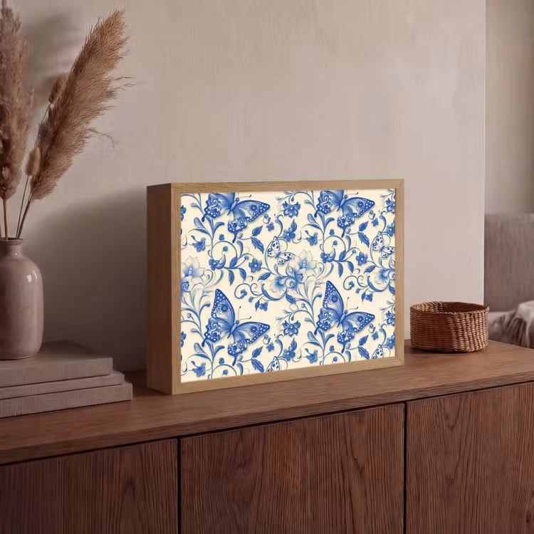 Vlinders - Bloemen - Blauw - Botanisch Light Box met batterij (Wandlamp) middel 907 -sfeer2
