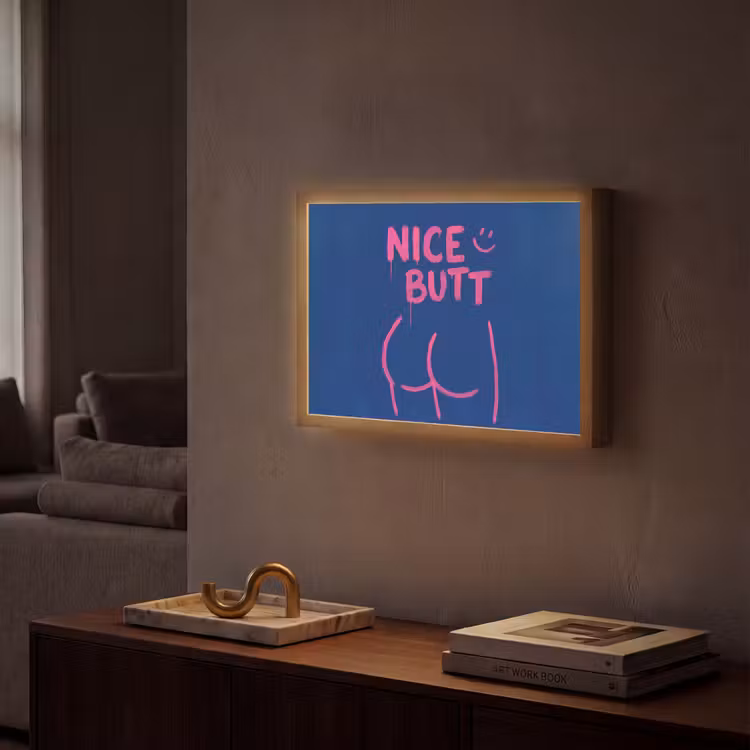 Brutaal - Grappig - Blauw Light Box met batterij (Wandlamp) middel -sfeer1