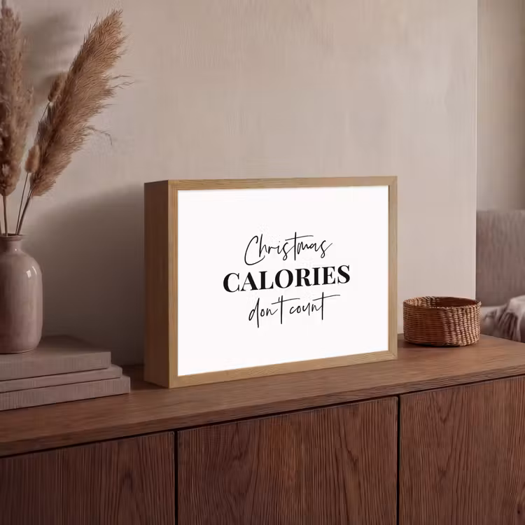Kerst quote - Winter - Christmas calories - Wit Light Box met batterij (Wandlamp) middel -sfeer2