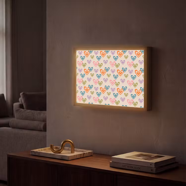 Kleurrijk - Hartjes - Patroon - Beige Light Box met batterij (Wandlamp) middel 907 -sfeer1