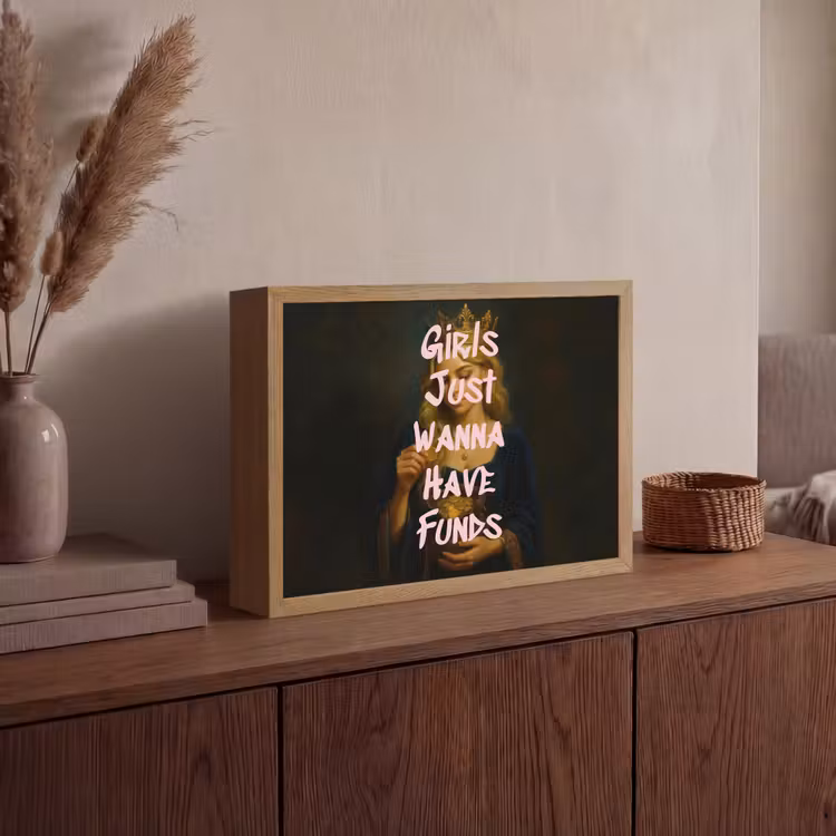 Kroon - Vrouw - Jurk - Opvallend Light Box met batterij (Wandlamp) middel -sfeer2