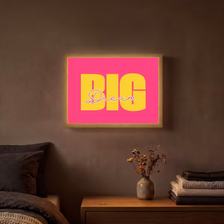 Dream big - Roze - Geel - Minimalistisch Light Box met batterij (Wandlamp) middel -sfeer4