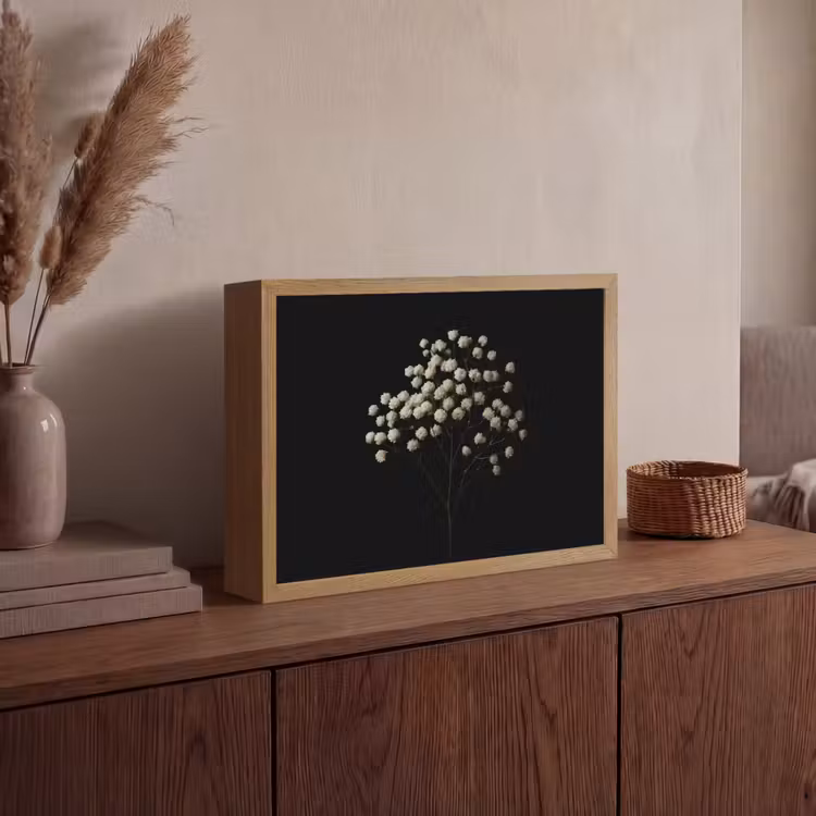 Gipskruid - Bloemetjes - Wit - Minimalistisch Light Box met batterij (Wandlamp) middel -sfeer2