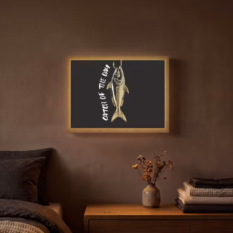 Vis - Zwart - Goud - Tekst Light Box met batterij (Wandlamp) middel -sfeer4